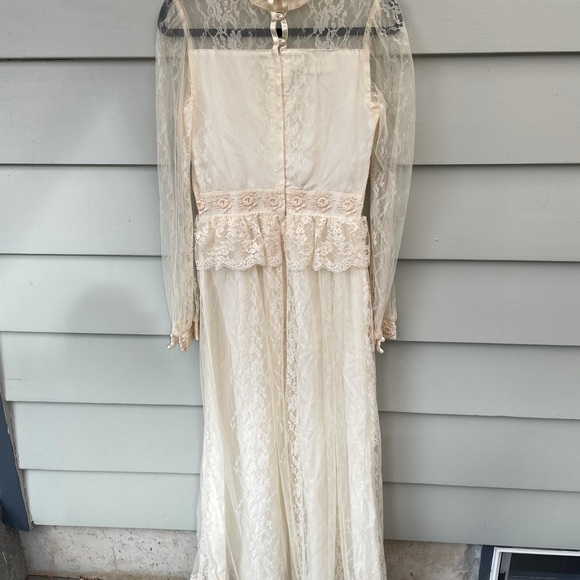 Vintage Gunne Sax Ivory Prairie Wedding Dress - Picture 6 of 14